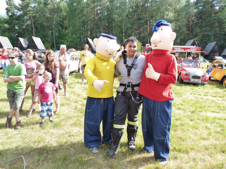 Foto: Club 2 cv louny