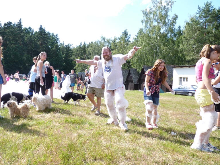 Foto: Club 2 cv louny